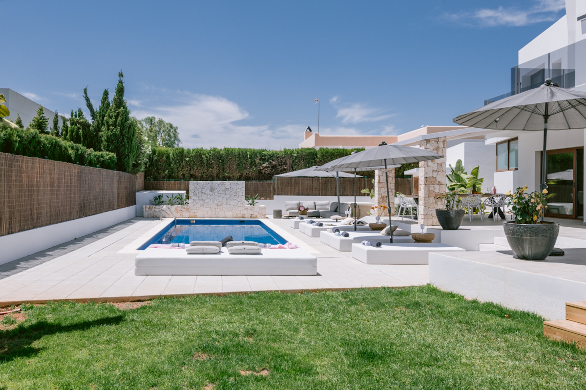 Resa Estates Ibiza villa for sale te koop sant jordi modern pool area 2.jpg